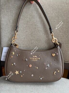 NWT！COACH Teri Shoulder Bag With Rivets（CCZ99）fast shipping MOTHER DAY GIFT